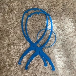 Traveling Plastic Wig/ Hat Stand